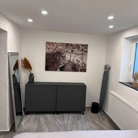 Royal * אולסברג